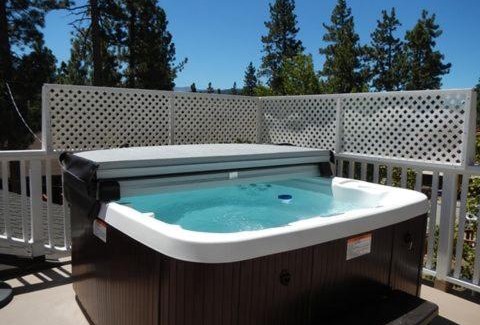 Whispering Forest House | 040 Bear Lake Retreat Home