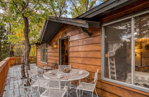 Upper Moonridge Cabin | 063 - JBs Pinecone Lodge