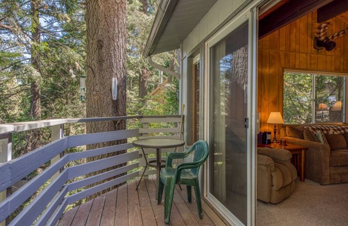 Arrowhead Villas Cabin | 107 m² Cabin ∙ 2 bedrooms ∙ 6 guests