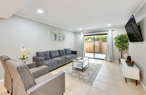 Sunrise Vista Chino Apartment | 108 m² Apartment ∙ 2 bedrooms ∙ 4 guests