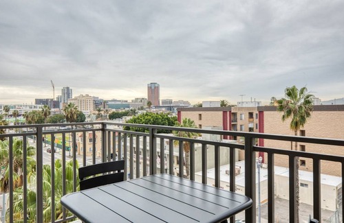 Downtown Long Beach Apartment | 109 m² Apartment ∙ 2 bedrooms ∙ 4 guests