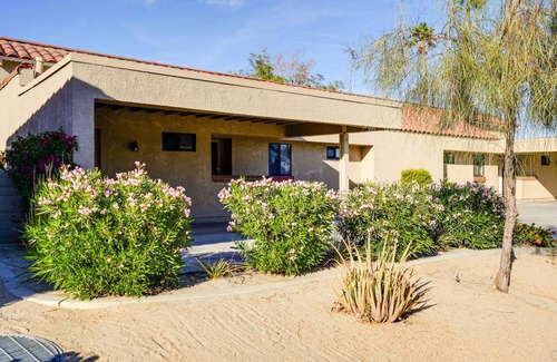 Palm Desert Apartment | 109 m² Apartment ∙ 2 bedrooms ∙ 4 guests