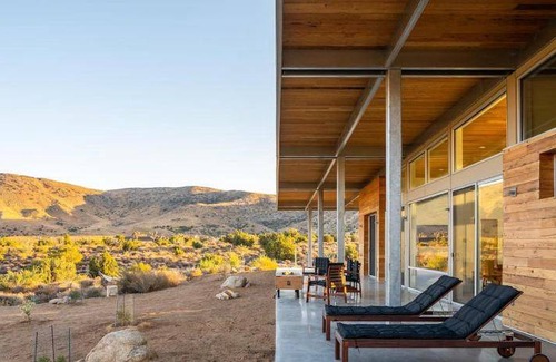 Pioneertown House | 110 m² House ∙ 2 bedrooms ∙ 6 guests