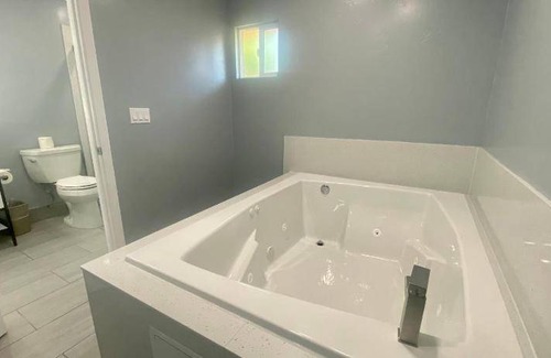 North Fremont Street Hotel | 111 m² Motel ∙ 127 guests