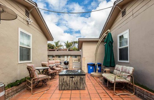 North Fremont Street Hotel | 111 m² Motel ∙ 127 guests