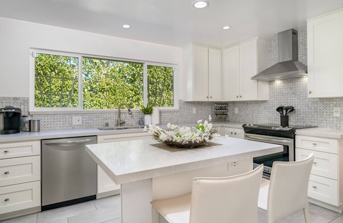 Sherman Oaks House | 111 Sherman Oaks entire home near Universal Studios with Tesla Charger