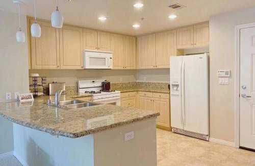 Irvine Apartment | 111 m² Apartment ∙ 2 bedrooms ∙ 5 guests