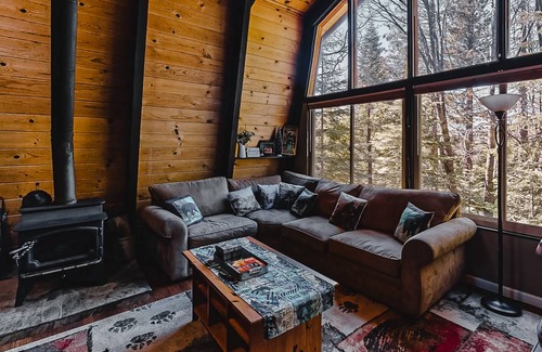 Fish Camp Cabin | 112 m² Cabin ∙ 2 bedrooms ∙ 6 guests