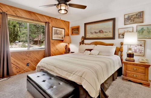 Summit Estates Cabin | 112 m² Cabin ∙ 3 bedrooms ∙ 6 guests