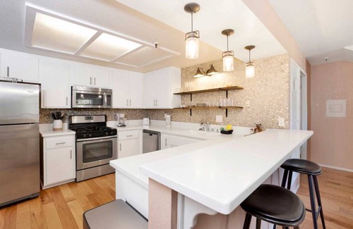 Summit Estates Condo | 112 m² Condo ∙ 2 bedrooms ∙ 6 guests