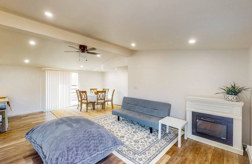 Keene House | 112 m² House ∙ 2 bedrooms ∙ 5 guests