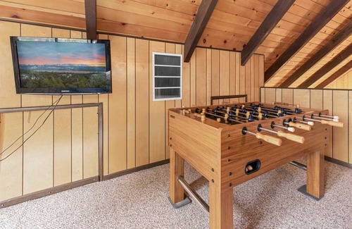 Summit Estates House | 112 m² House ∙ 2 bedrooms ∙ 6 guests