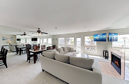 Imperial Beach Condo | 113 m² Condo ∙ 2 bedrooms ∙ 6 guests