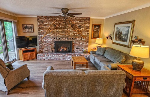 Sierra Cedars House | 116 m² House ∙ 3 bedrooms ∙ 6 guests