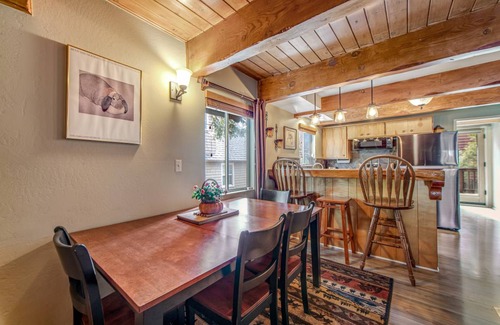 Cedar Glen House | 116 m² House ∙ 3 bedrooms ∙ 8 guests
