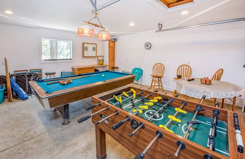 Shaver Lake House | 118 m² House ∙ 4 bedrooms ∙ 10 guests