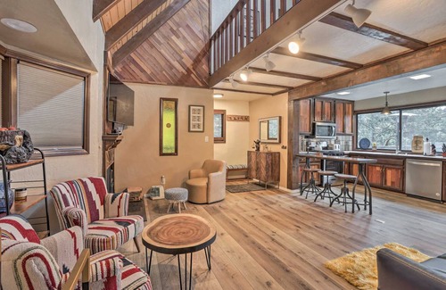 Twin Peaks House | 120 m² House ∙ 3 bedrooms ∙ 8 guests