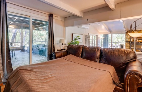 Kaweah House | 120 m² House ∙ 3 bedrooms ∙ 12 guests