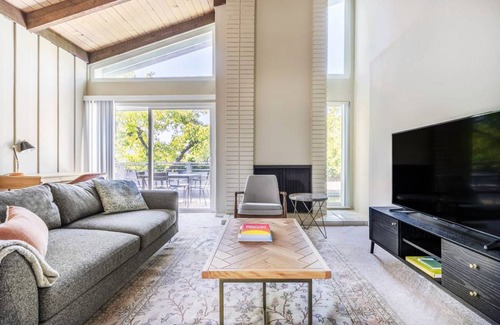 Mountain View Apartment | 121 m² Apartment ∙ 3 bedrooms ∙ 6 guests