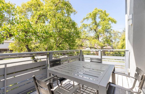 Mountain View Apartment | 121 m² Apartment ∙ 3 bedrooms ∙ 6 guests