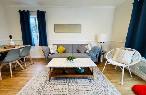 Lawndale House | 121 m² House ∙ 3 bedrooms ∙ 6 guests