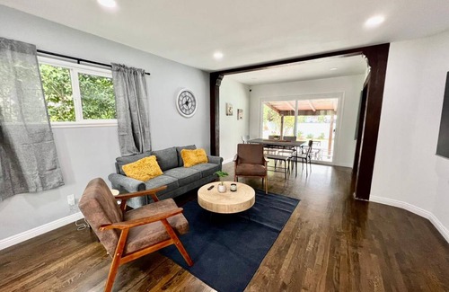 Lake Balboa House | 121 m² House ∙ 3 bedrooms ∙ 6 guests