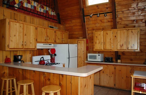 North Wawona Cabin | 122 m² Cabin ∙ 3 bedrooms ∙ 9 guests