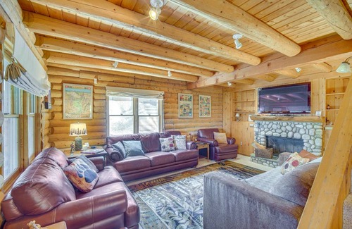 Cedarpines Park House | 125 m² House ∙ 3 bedrooms ∙ 8 guests