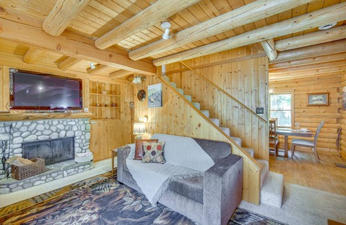 Cedarpines Park House | 125 m² House ∙ 3 bedrooms ∙ 8 guests