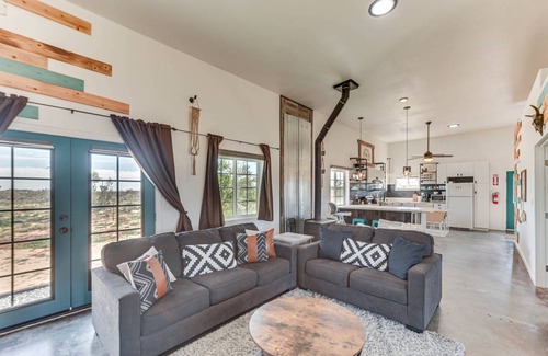 Landers House | 130 m² House ∙ 3 bedrooms ∙ 8 guests