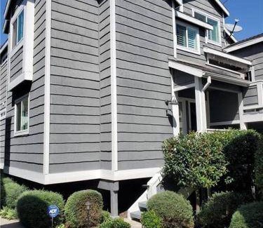 Downtown House | 130 m² House ∙ 3 bedrooms ∙ 6 guests