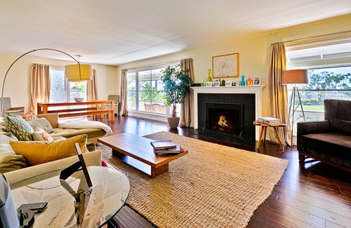 Capistrano Beach Cottage | 134 m² Cabin ∙ 2 bedrooms ∙ 6 guests