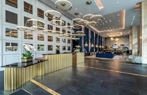 Downtown Los Angeles Hotel | 135 m² Hotel ∙ 127 guests