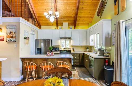 Groveland House | 139 m² House ∙ 2 bedrooms ∙ 9 guests
