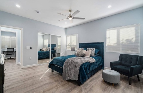 Crenshaw House | 139 m² House ∙ 3 bedrooms ∙ 8 guests
