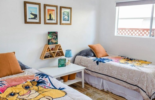 Torrance House | 139 m² House ∙ 3 bedrooms ∙ 6 guests
