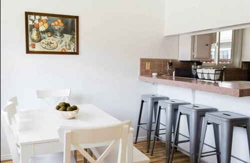 Torrance House | 139 m² House ∙ 3 bedrooms ∙ 6 guests