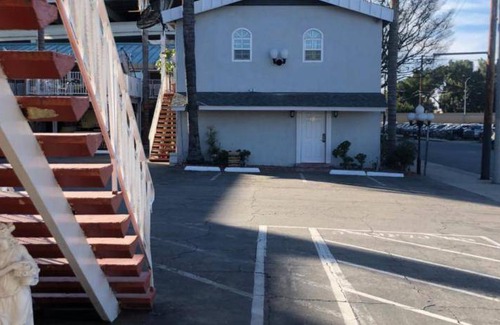 Sherman Oaks Hotel | 14 m² Motel ∙ 6 guests