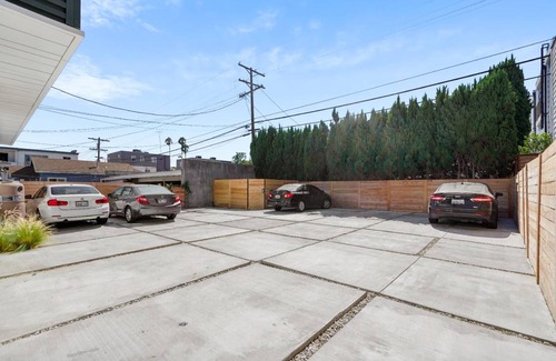 Hollywood Bed & Breakfast | 140 m² Bed and breakfast ∙ 6 guests