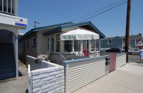 West Newport House | 143 m² House ∙ 2 bedrooms ∙ 6 guests