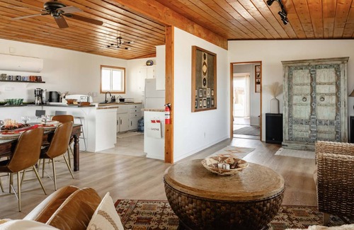 Wonder Valley House | 146 m² House ∙ 2 bedrooms ∙ 8 guests