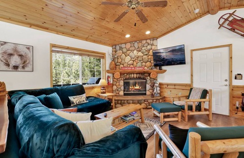 Whispering Forest Cabin | 149 m² Cabin ∙ 3 bedrooms ∙ 8 guests