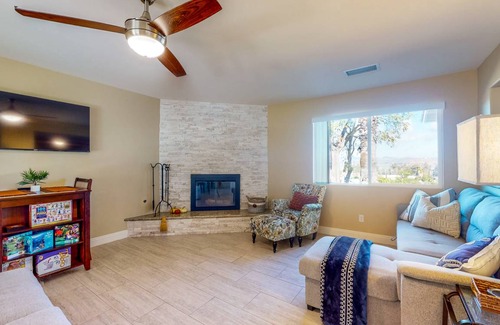 Lakeland Village House | 154 m² House ∙ 3 bedrooms ∙ 6 guests