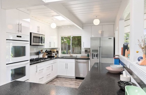 Orange House | 154 m² House ∙ 3 bedrooms ∙ 5 guests