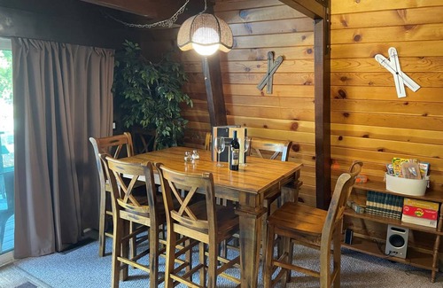 Big Bear House | 167 m² House ∙ 3 bedrooms ∙ 10 guests