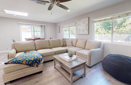Orange House | 167 m² House ∙ 3 bedrooms ∙ 1 guest