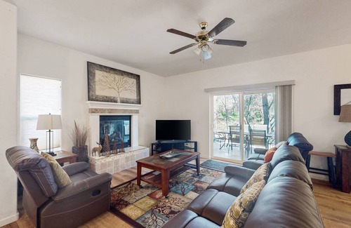 Bass Lake House | 168 m² House ∙ 3 bedrooms ∙ 8 guests