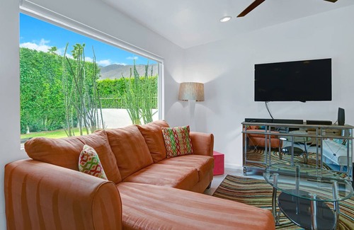 Sunrise Vista Chino House | 177 m² House ∙ 3 bedrooms ∙ 6 guests