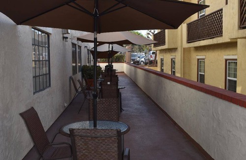 Old Town Hotel | 18 m² Motel ∙ 127 guests
