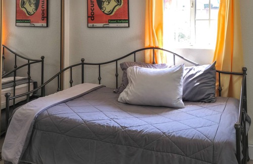 Circle Area Apartment | 180 m² Apartment ∙ 2 guests